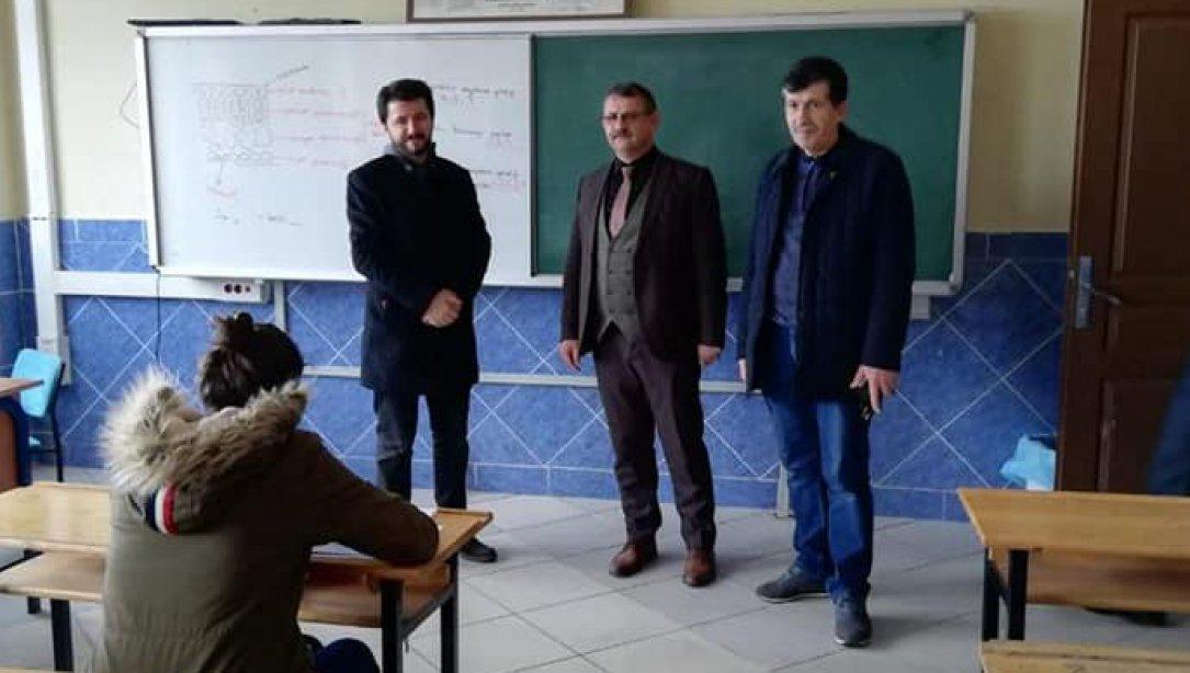 İlçe Milli Eğitim Müdürümüz'ün Halil İbrahim REVİ'nin DYK Kursları Değerlendirme Sınavına Ziyareti