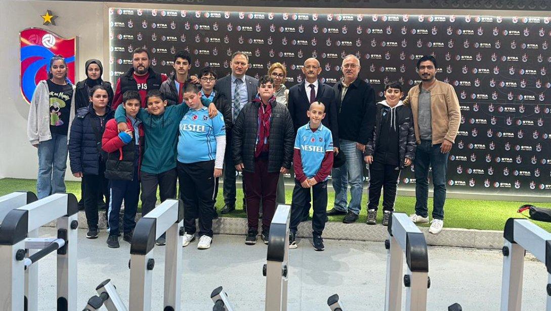 Eğitimde Bende Varım Projesi kapsamında Trabzonspor-Ankaragücü maç etkinliği gerçekleştirildi.